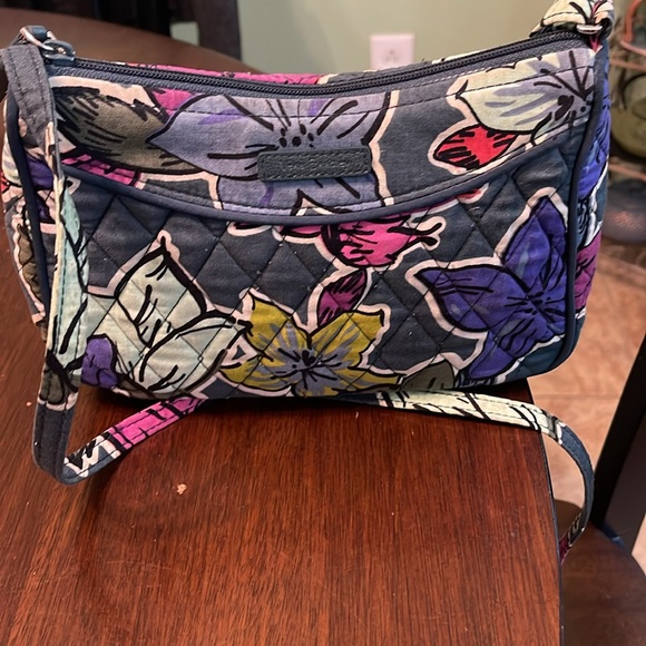 Vera Bradley Falling Flowers Little Crossbody Bag and Matching Keychain Set - Picture 3 of 10